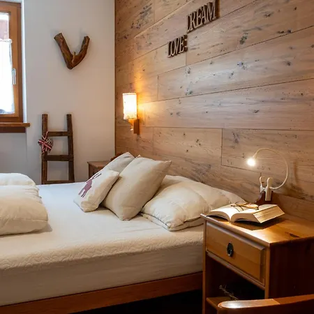 Cesa Leo Apartment *