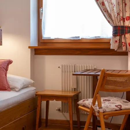 Cesa Leo Apartment Canazei