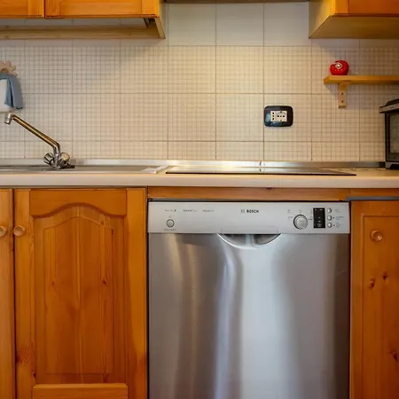 Cesa Leo Apartment *